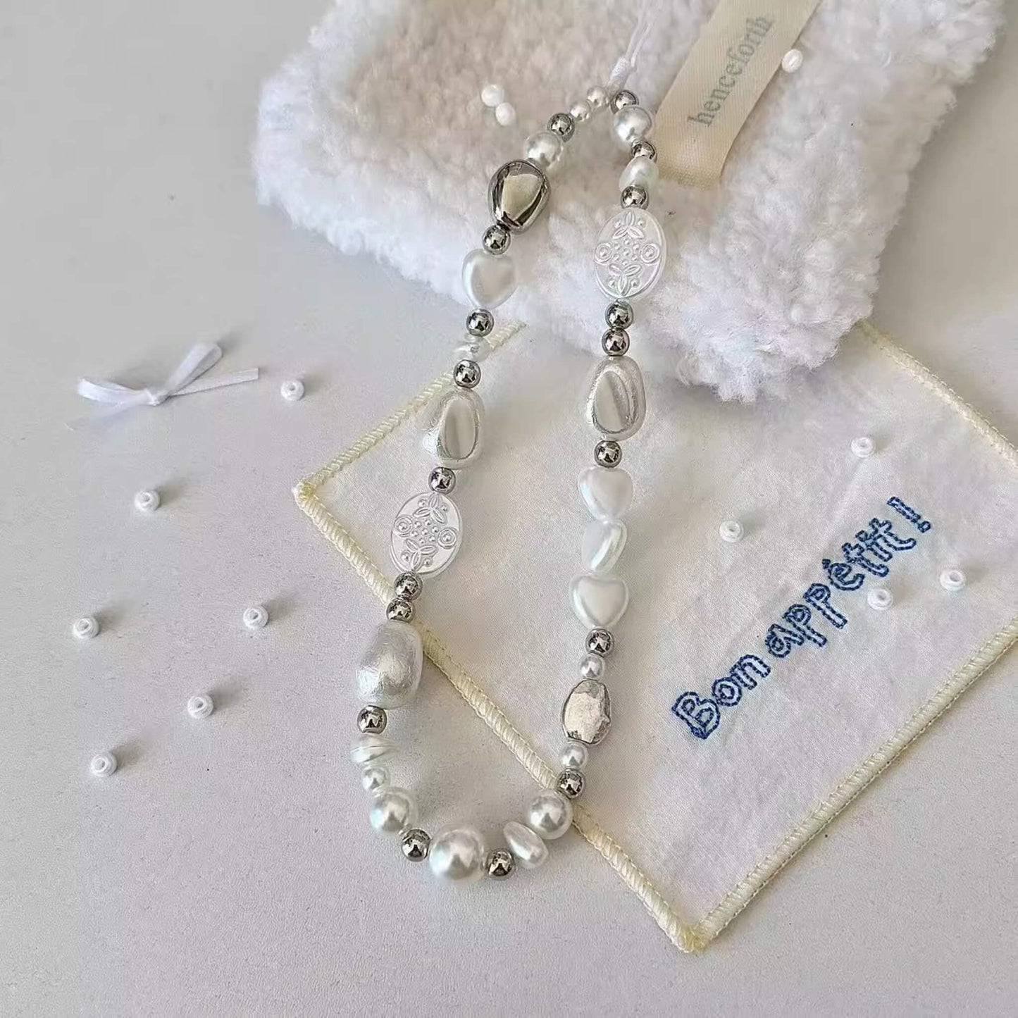 Phone Charm | Pearl Whisper ed.