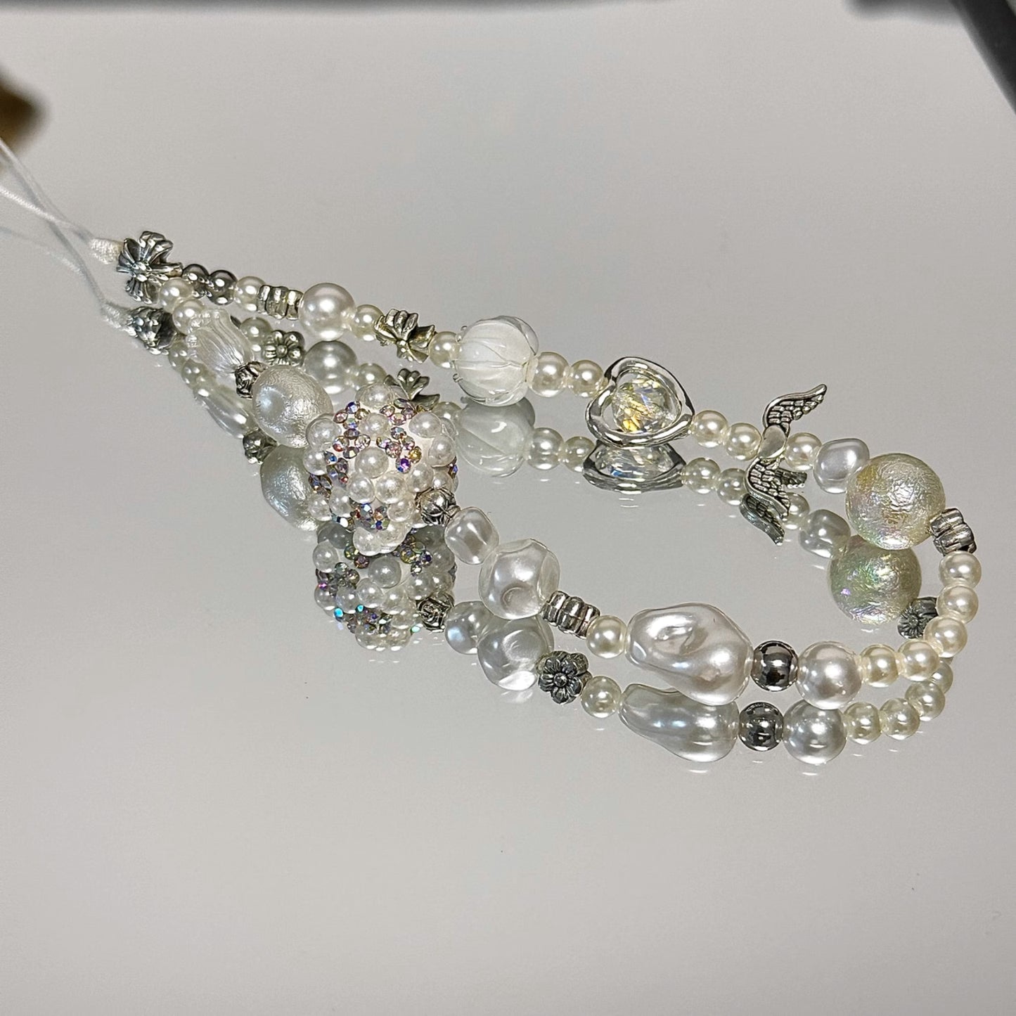 Phone Charm | Elegance Pearled ed.