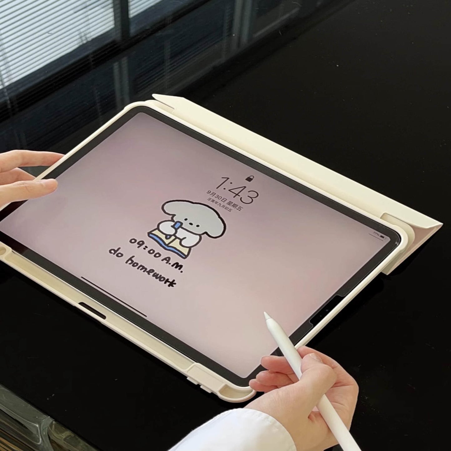 ipad case, cute ipad case with pink based and cute illustrayion, apple pencil slot